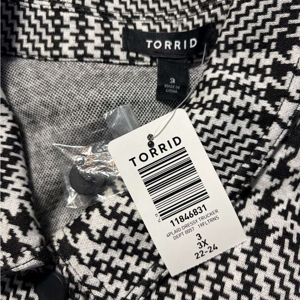 NWT Torrid Dressy Trucker Plaid Jacket Black White 3 3X Houndstooth Button Crop - Picture 4 of 7